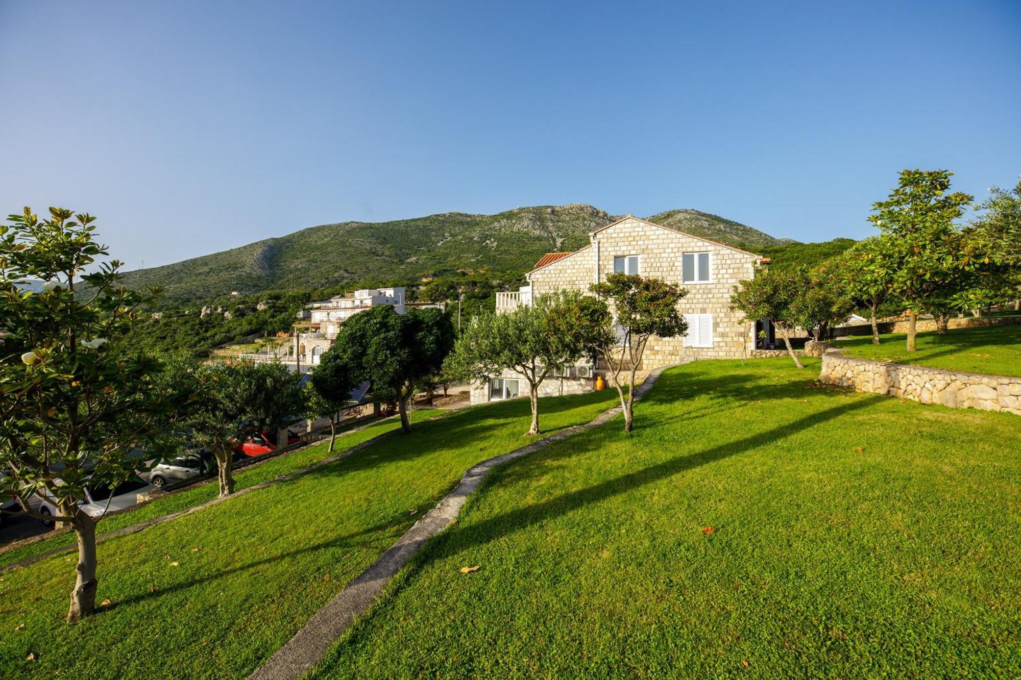 Apartments Mi&Ni Cavtat Exterior foto